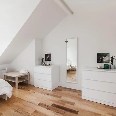 The Brooklyn House By Living Lab