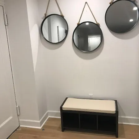 Modern Prewar Midtown 2 Bedroom *