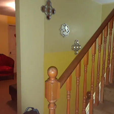 Apartment Charming Park Place Townhouse New York