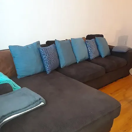 Roomy Comfy In Brooklyn *