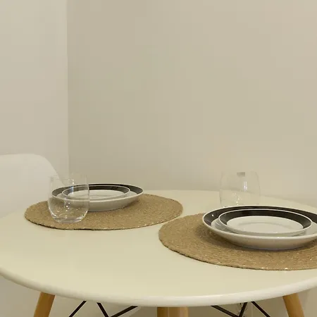 Cosy 1 Bed Midtown West Near Hell's Kitchen & Macy's Apartment
