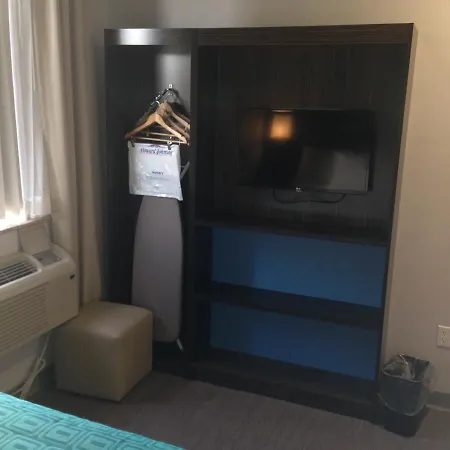 Rockaway Hotel 3*