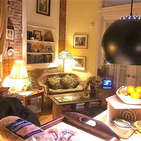 Bed & Breakfast Interfaith East Village 2*