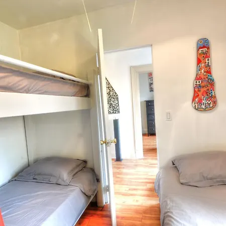 Chelsea Art Hostel New York
