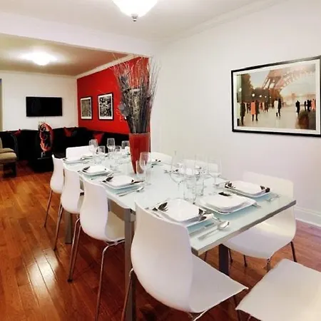 Places4stay Midtown East Luxury Duplex Apartment *