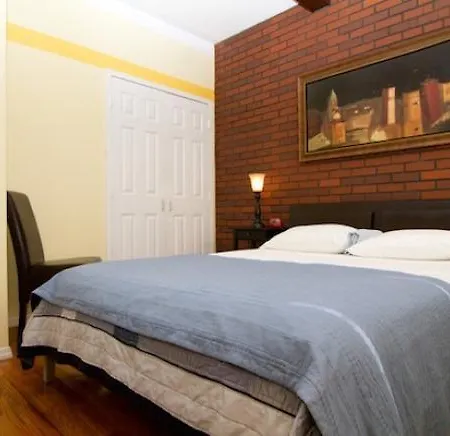 Huge Harlem Townhouse Apartment