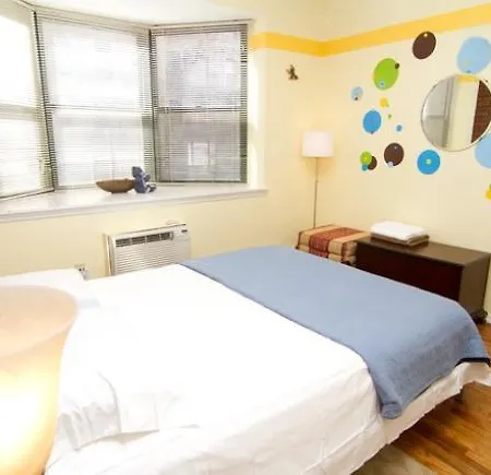 Apartment Huge Harlem Townhouse