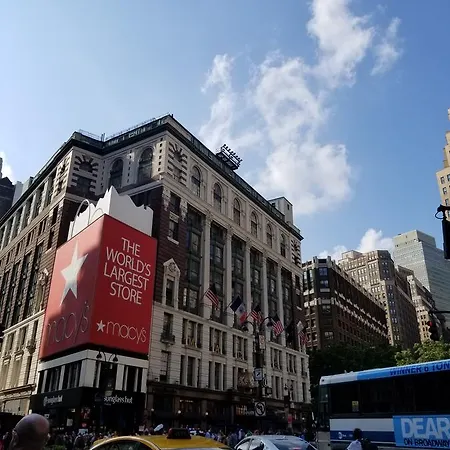 Broadway * New York