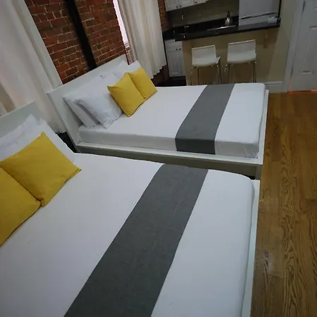 Apartment Broadway