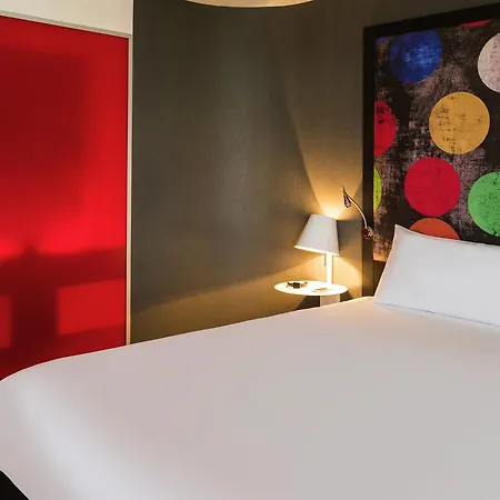 Ibis Styles Laguardia Airport Hotel 2*