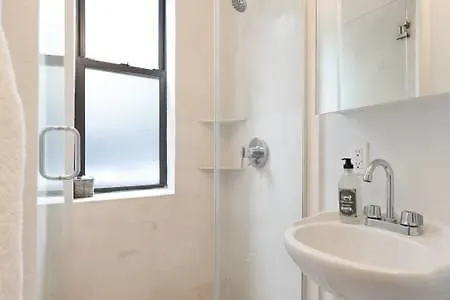 Amazing 2bed/2bath In Prime East Village Manhattan * New York
