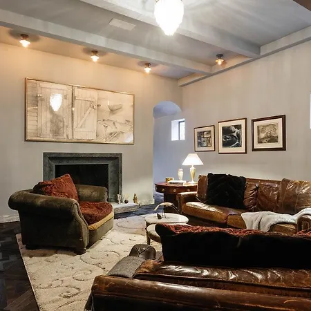Apartment Cornelia Street