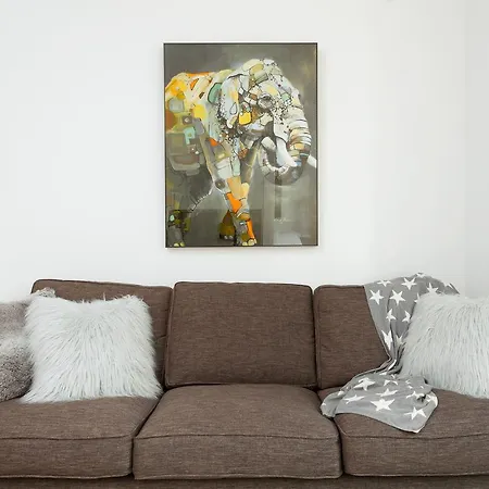 Luxe #1 Apartment