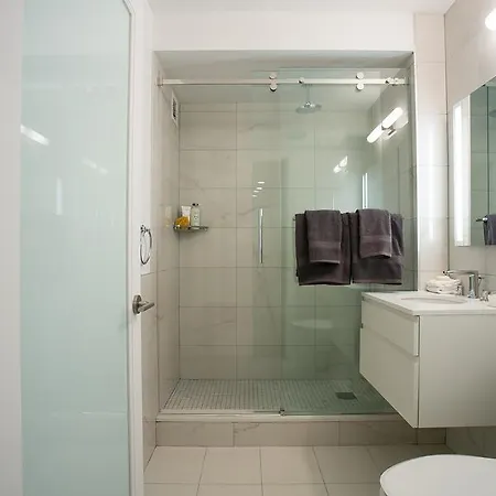 Ultra Luxurious Large One Bedroom Appartment, Midtown * New York