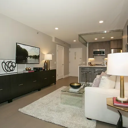Ultra Design And Luxurious - Doorman And Gym * New York