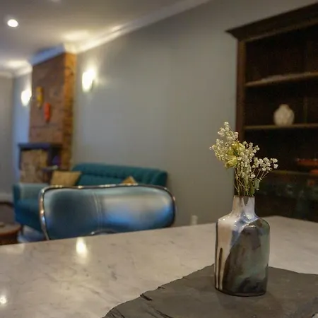 Modern Sunny House Apartment New York