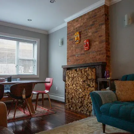 Modern Sunny House Apartment *