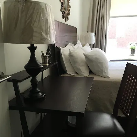 Dekalb Homestay * New York
