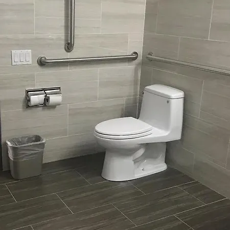 Hotel Wingate By Wyndham Jamaica Ny/ Airtrain Jfk New York