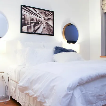 The Luxe #6 - 2 Bedroom