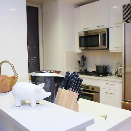The Luxe #6 - 2 Bedroom * New York
