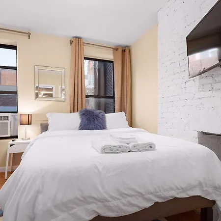 Times Square 3 Bedroom! New York