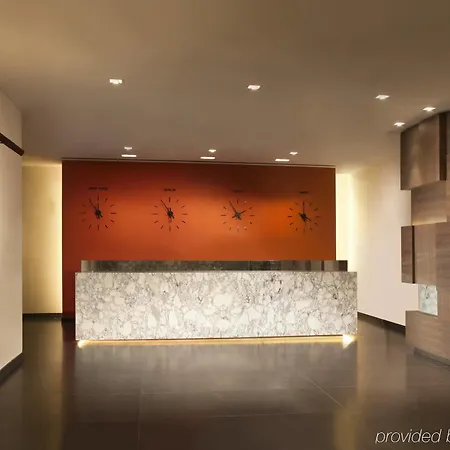 Hotel By Marriott Downtown Manhattan/world Trade Center Area