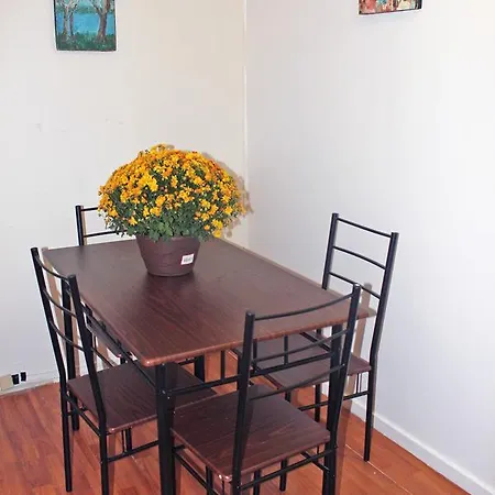 Big 3 Bedroom In Prime Chelsea Location