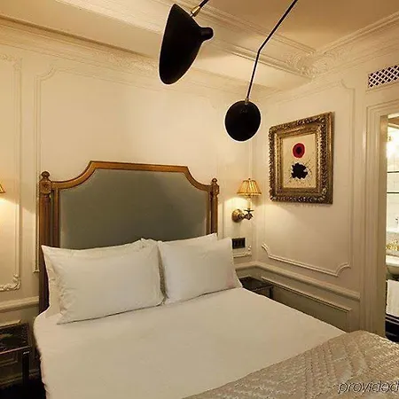 The Marlton Hotel