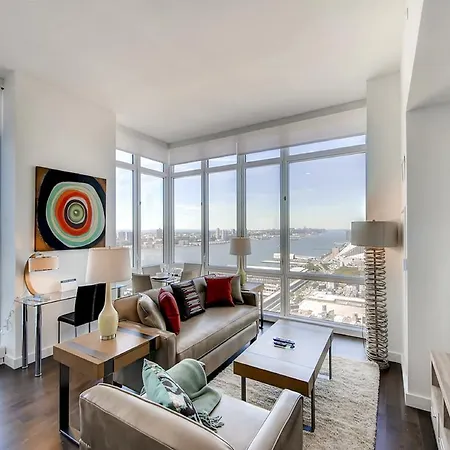 Wonderful Loft In Midtown *