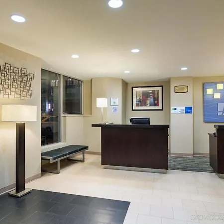 Express - Street By Ihg Hotel 3*