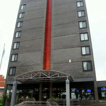 Hotel The Laguardia