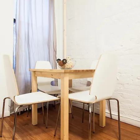 Duplex On 78th Apartment