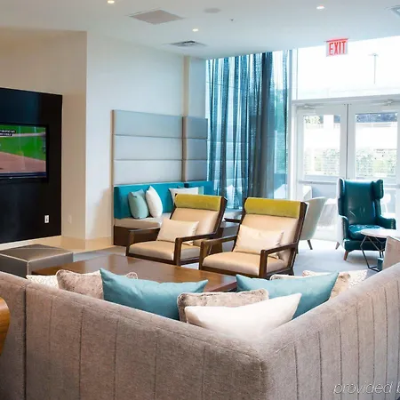 By Marriott The Bronx At Metro Center Atrium Hotel 3*