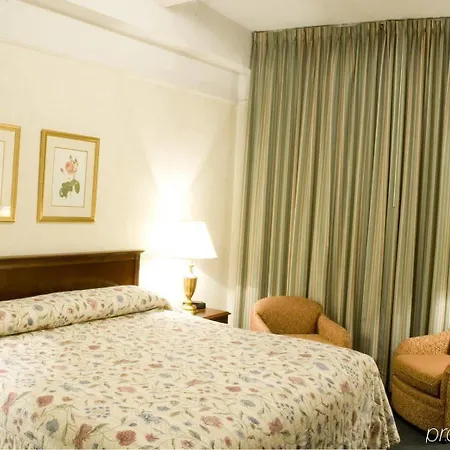 Salisbury Hotel New York