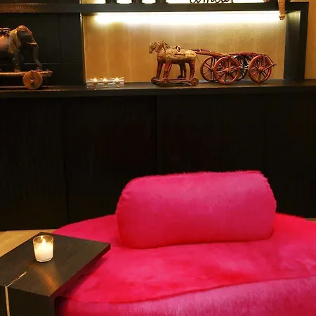Salisbury Hotel 3*
