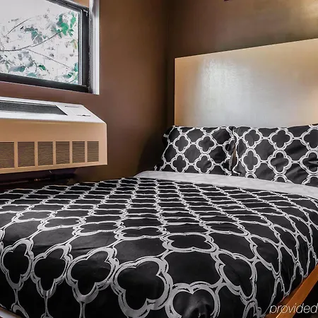 Hotel Essence 3*