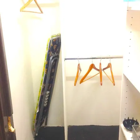 Spacious Studio In An Elevator Concierge Building Apartment New York