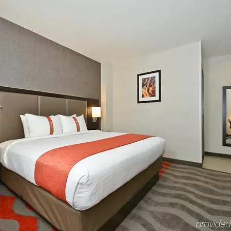 Lower East Side By Ihg 4*