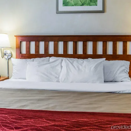 Hotel Red Lion & Long Island