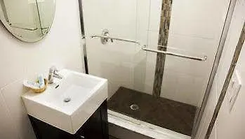 99 Aparthotel 2*