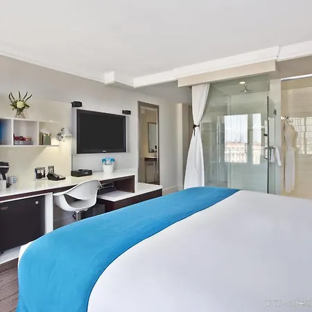 Hotel Le Bleu 3*