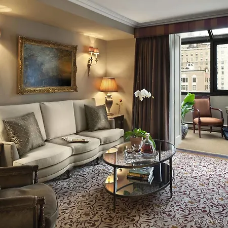Hotel Plaza Athenee New York