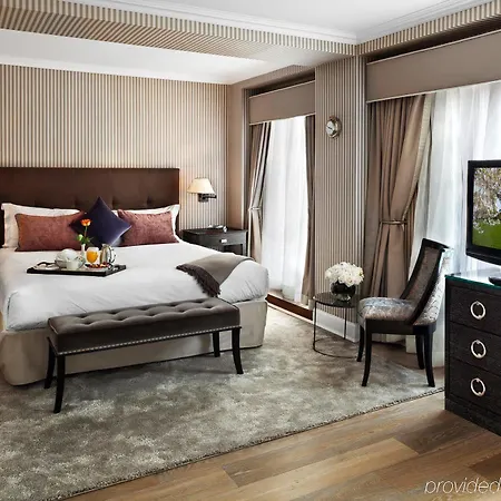 Plaza Athenee 5* New York
