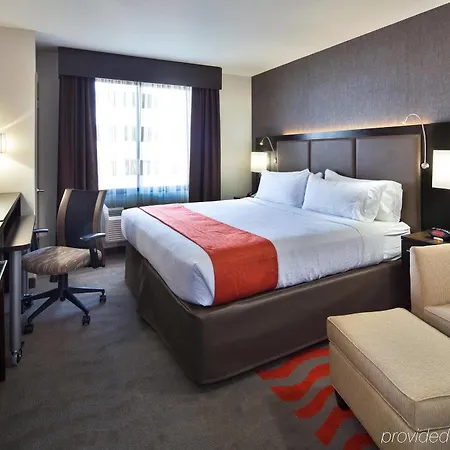 Hotel Fairfield & By Marriott Staten Island New York