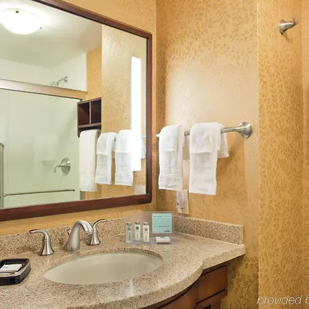 Hampton Manhattan Grand Hotel 3*