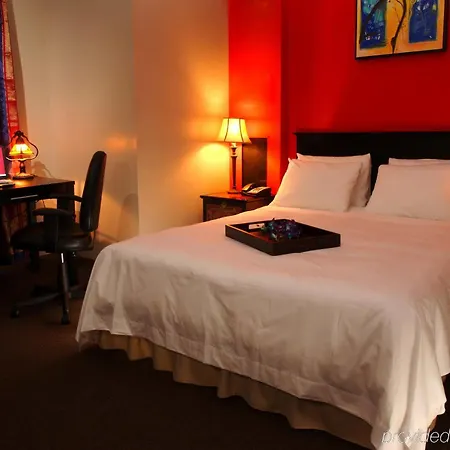 Marrakech On Broadway Hotel