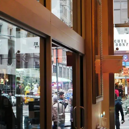 U Fifth Avenue, Empire State Building Hotel New York