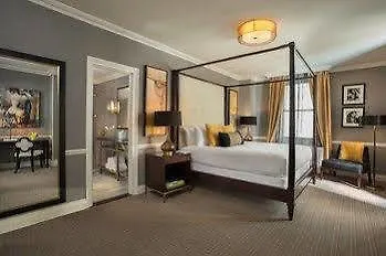 Warwick 4*
