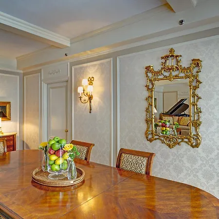 Elysee By Library Collection Hotel